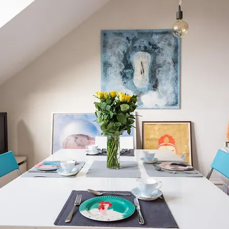 Pleasant Earl'S Court Apartment Near Hyde Park By Underthedoormat London Exterior photo
